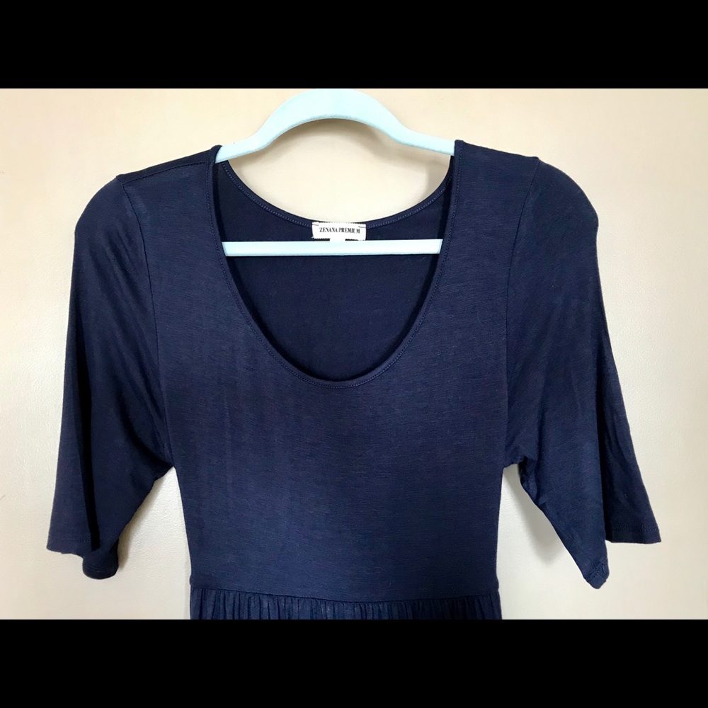 Zenana Maxi dress, knee length